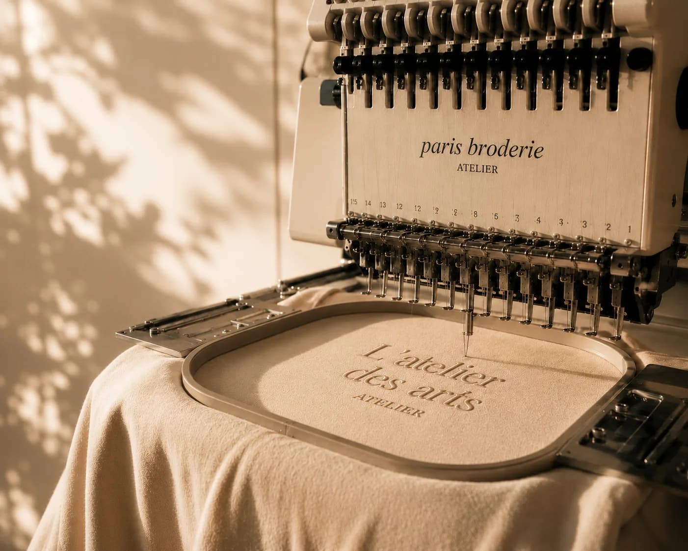 Atelier broderie sur-mesure Paris Broderie